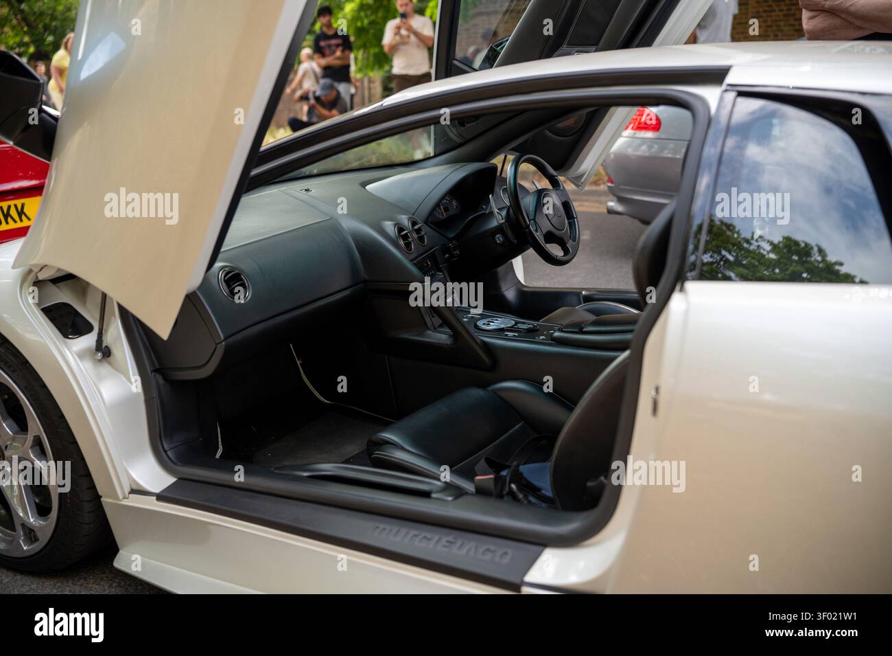Lamborghini Murcielago interior Stock Photo - Alamy