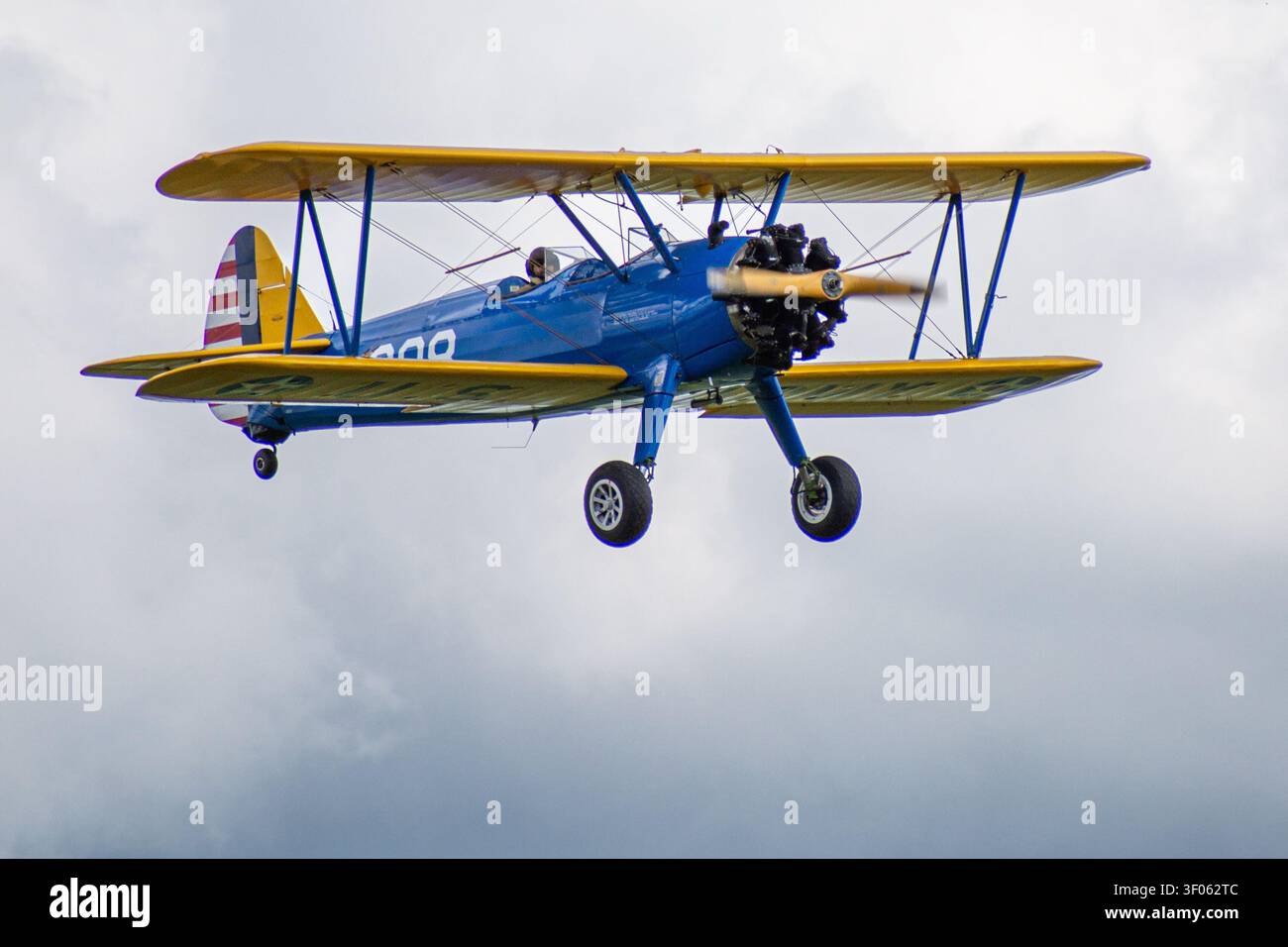 Radial biplane hi-res stock photography and images - Alamy