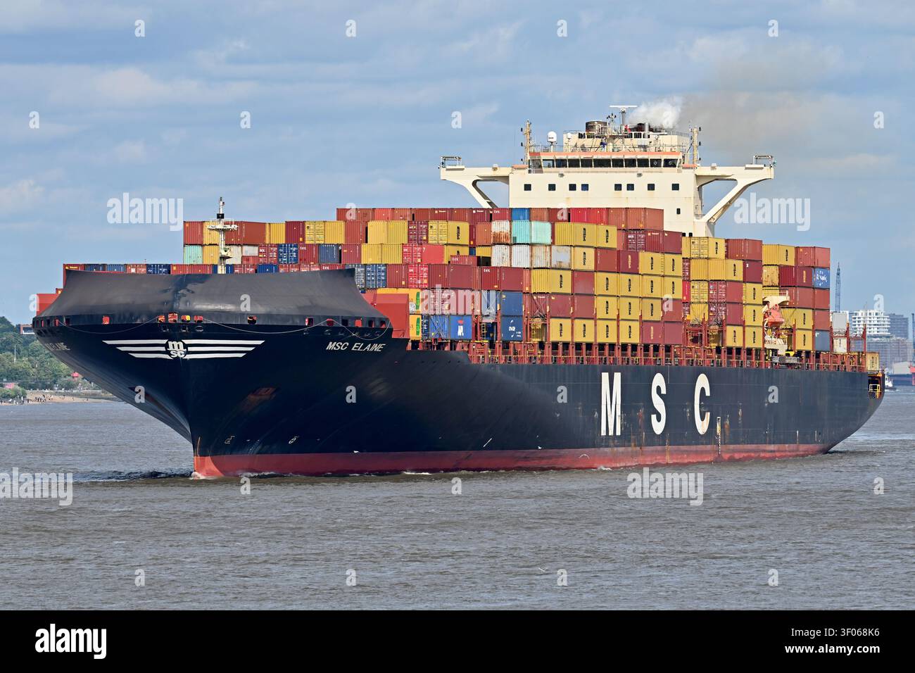 Containership MSC ELAINE outbound from Hamburg Stock Photo