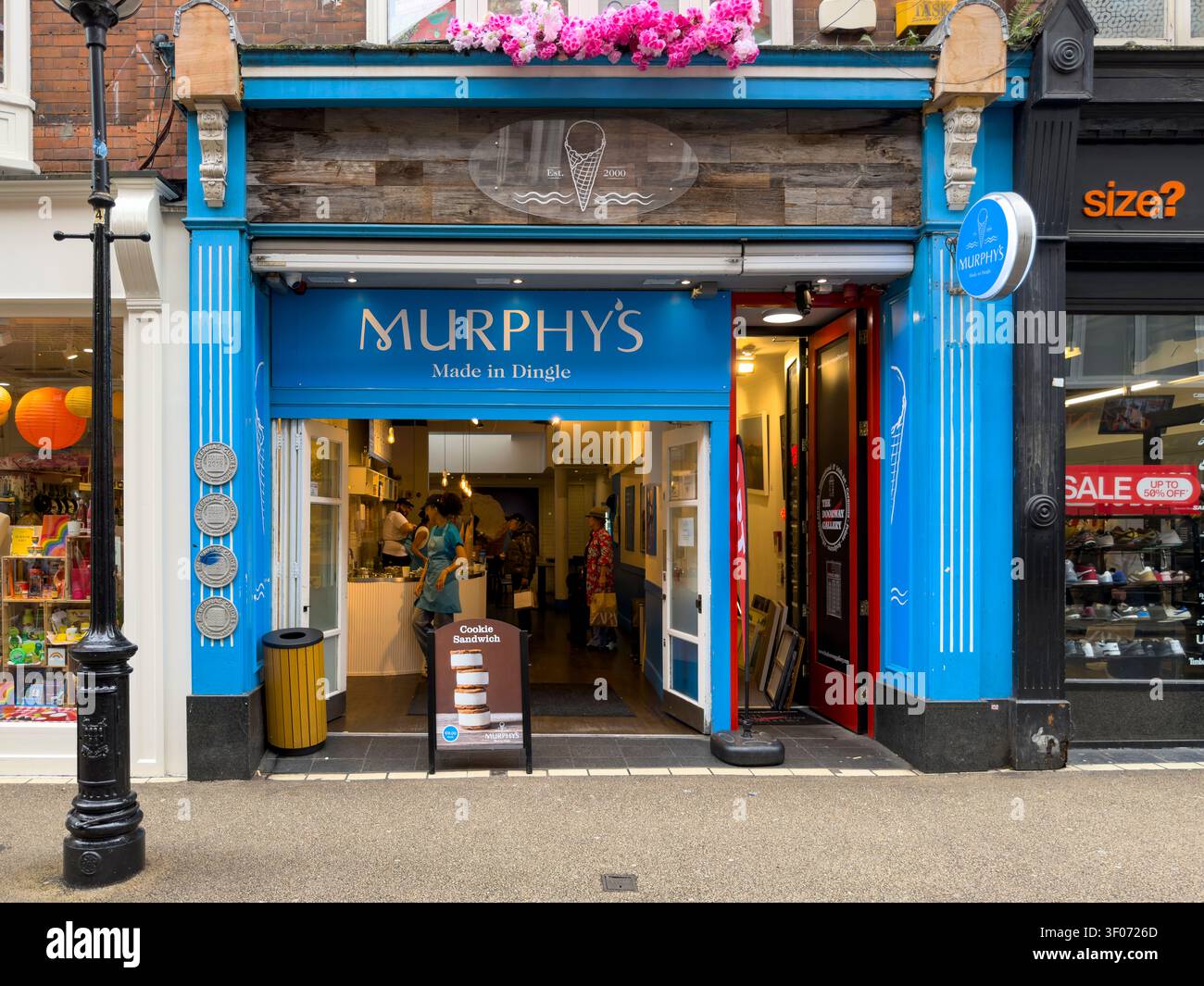 Exterior of Murphy's Ice Cream shop in Dublin, made in Dingle, Ireland Stock Photo
