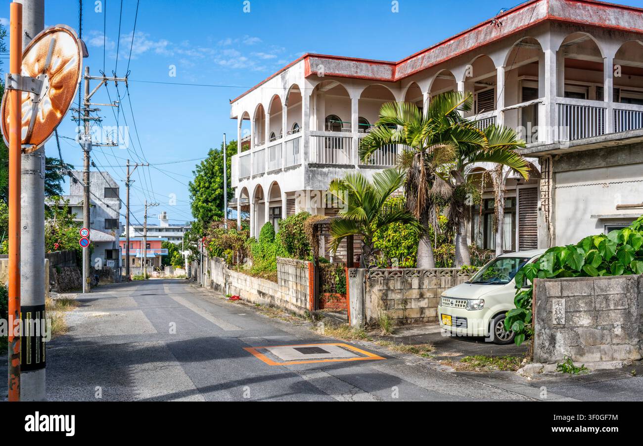 Okinawa home hi-res stock photography and images - Alamy