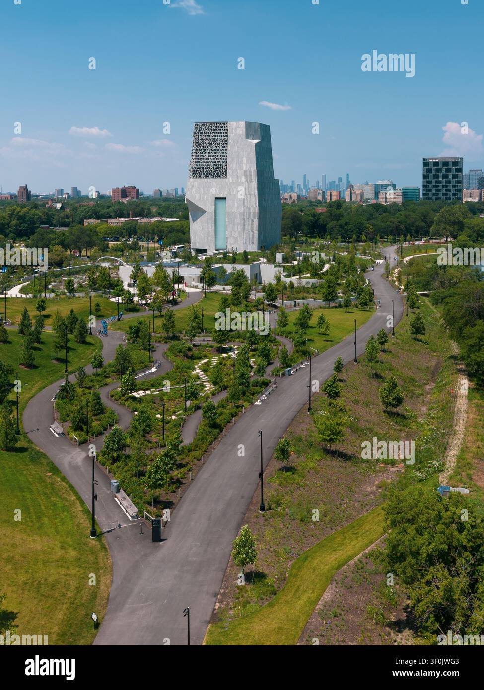 Obama Square Building Barack obama presidential library hi-res stock photography and images ...