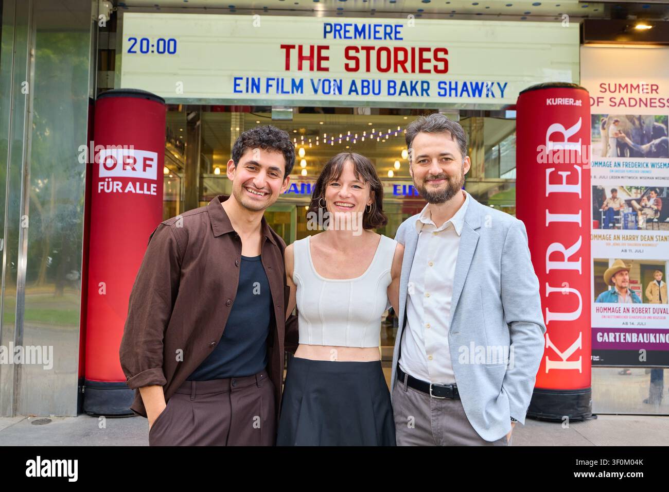 Adapting to Real-Time Audience Interests