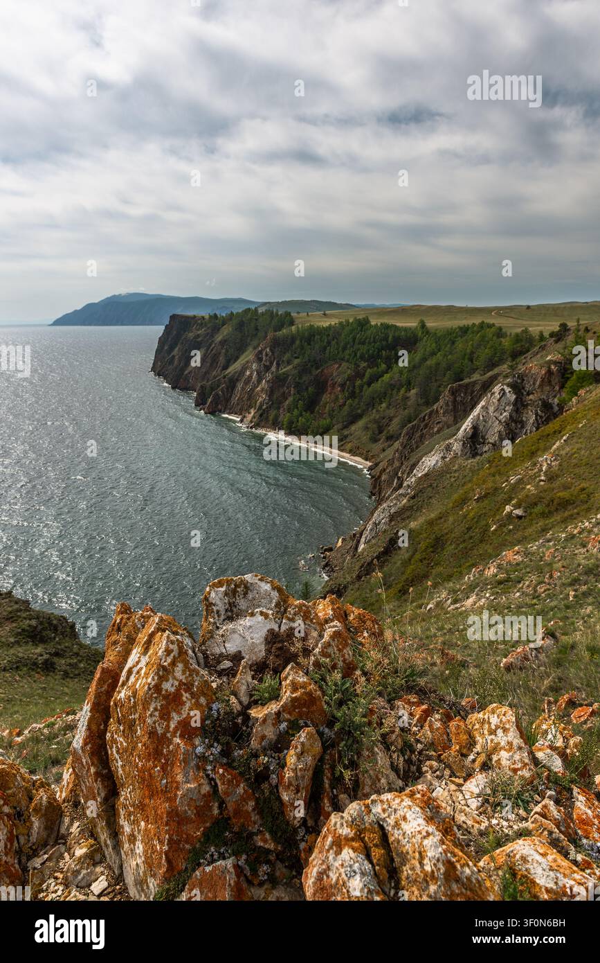 Orange cliffs frame view hi-res stock photography and images - Alamy