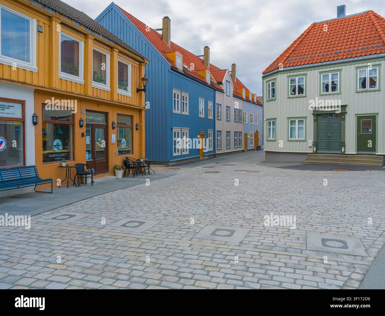 The colourful wooden houses of Bakklandet in Trondheim, Trøndelag, Norway. Located in the Ostbyen district on the eastern bank of the River Nidelva, b Stock Photo