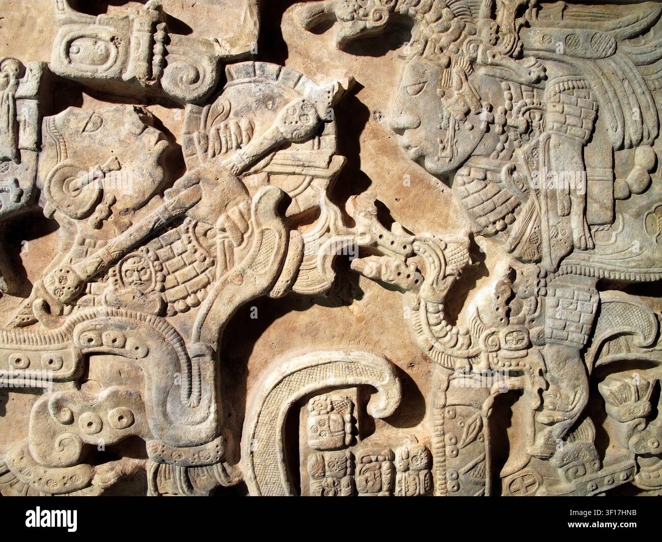 Vision serpent maya hi-res stock photography and images - Alamy