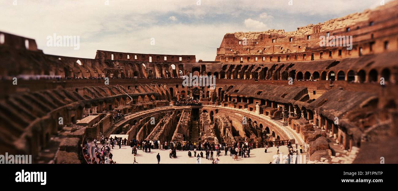 Gladiator film coliseum hi-res stock photography and images - Alamy