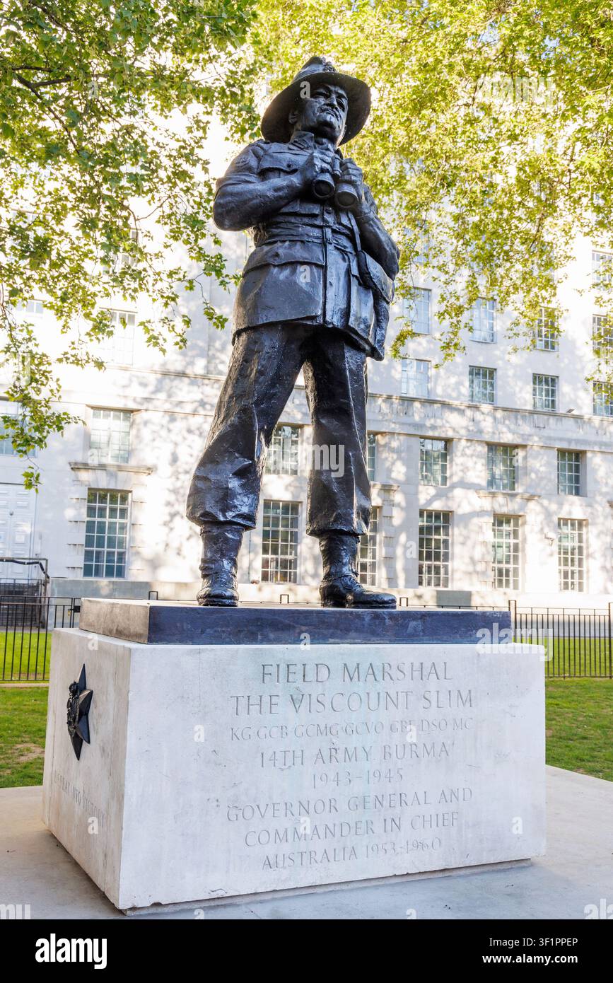 Statue of Field Marshal the Viscont Slim, 14th Army Burma, London, England, UK Stock Photo