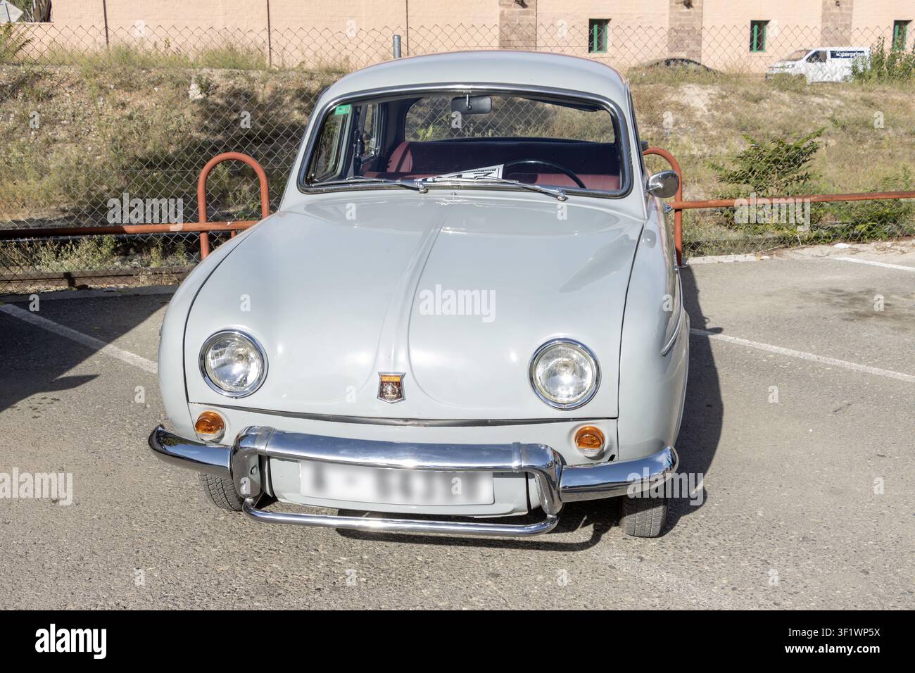 Renault car 1950 hi-res stock photography and images - Alamy