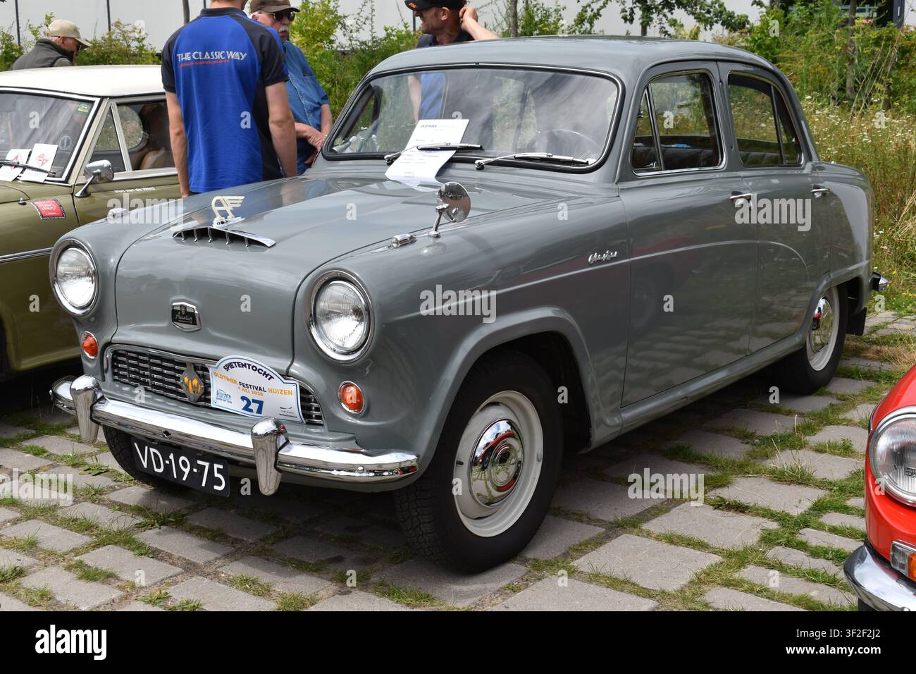 Austin cambridge a50 car hi-res stock photography and images - Alamy