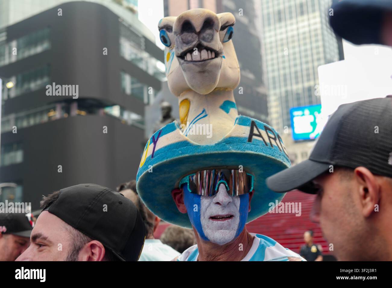new-york-ny-july-18-argentina-national-football-team-fans-gather-and