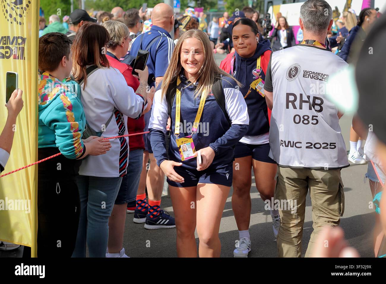 USA flanker Georgie Perris-Redding arrives at York Community Stadium ahead of the Women's Rugby World Cup 2025 Pool A match against Samoa in York, Eng Stock Photo