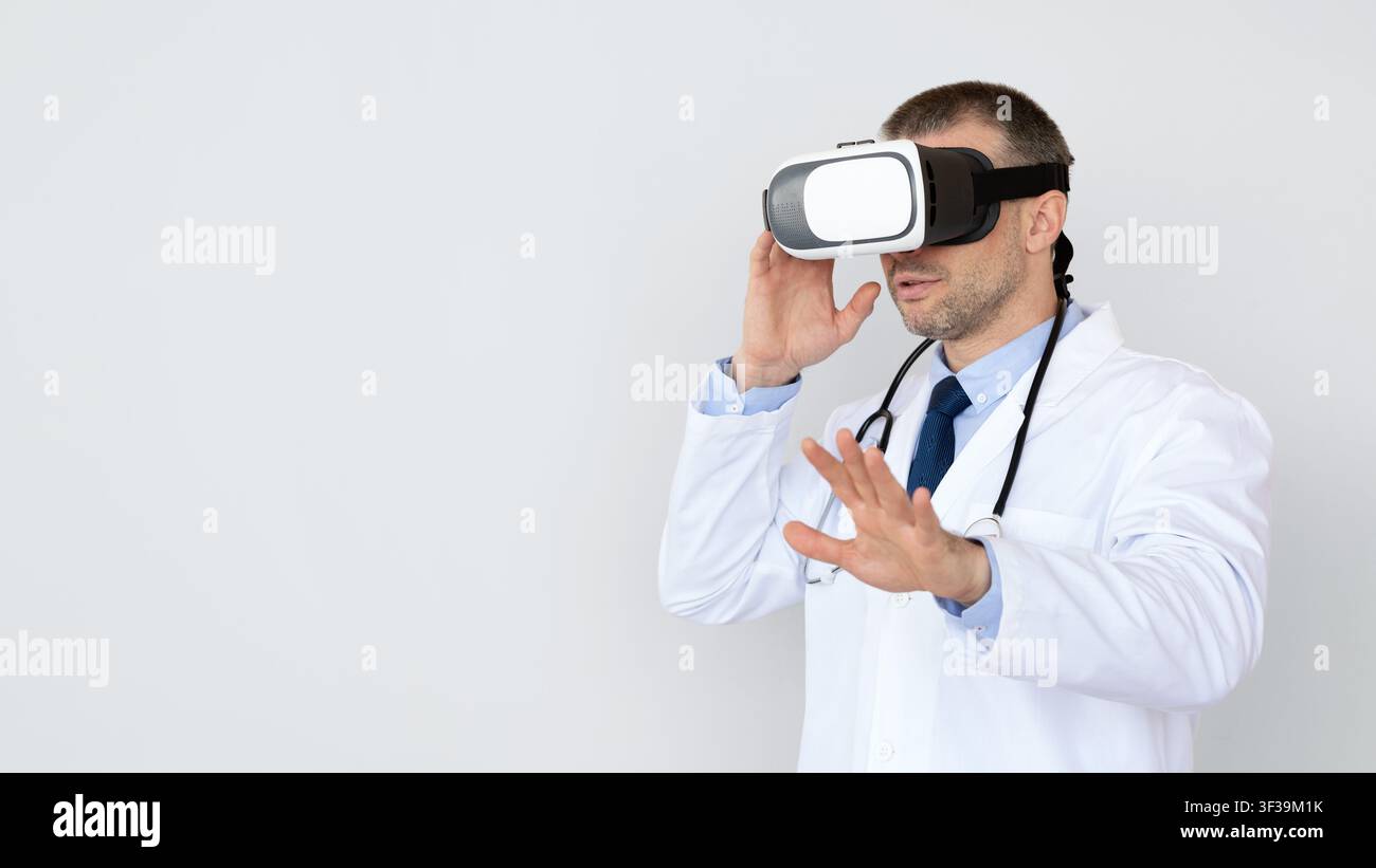 Doctor Using Virtual Reality Headset For Medical Purposes Stock Photo
