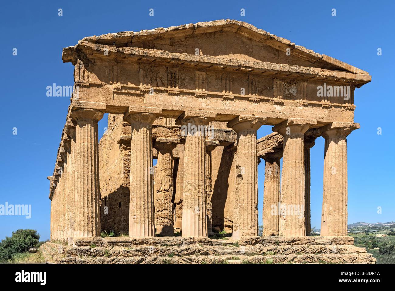 Temple of Concordia, ancient Greek architecture., Valley of the Temples, Agrigento, Sicily, Italy Stock Photo