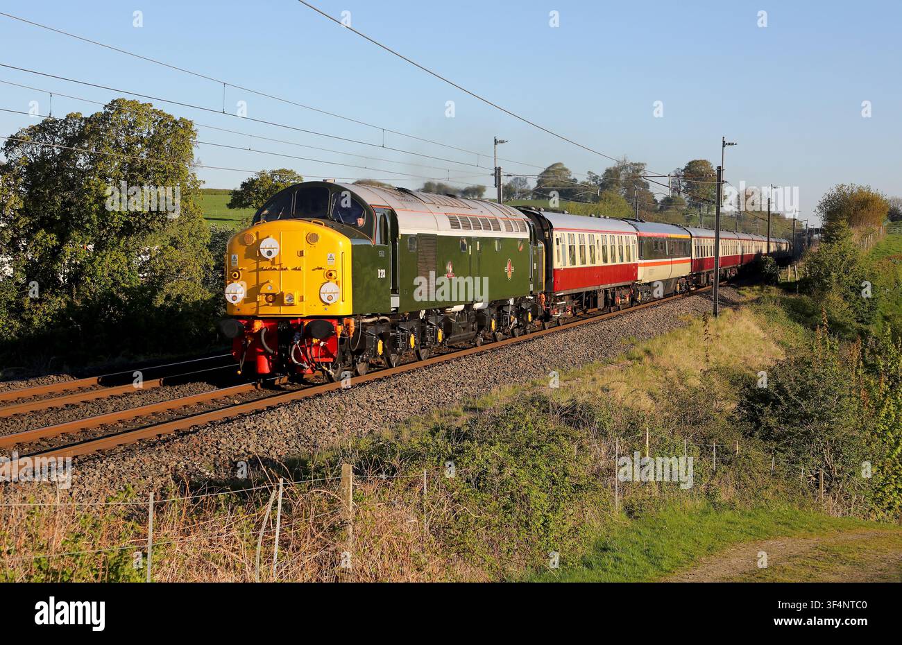 ワインディング Class 45 0 hi-res stock photography and images - Alamy