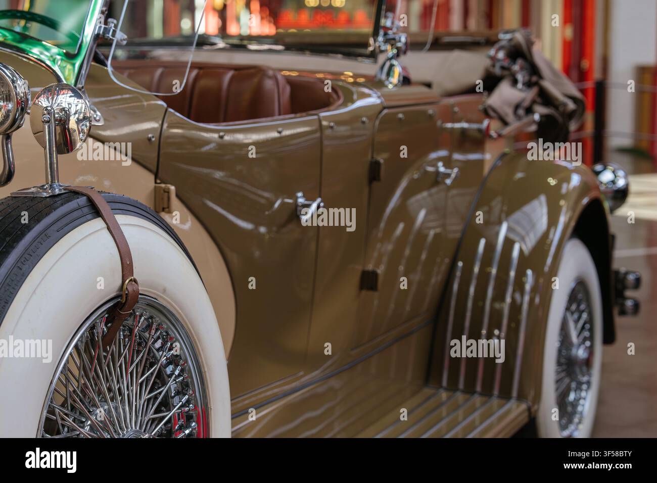 Luxury Vintage Roadster With Wire Wheels And Whitewall Tires Stock Photo