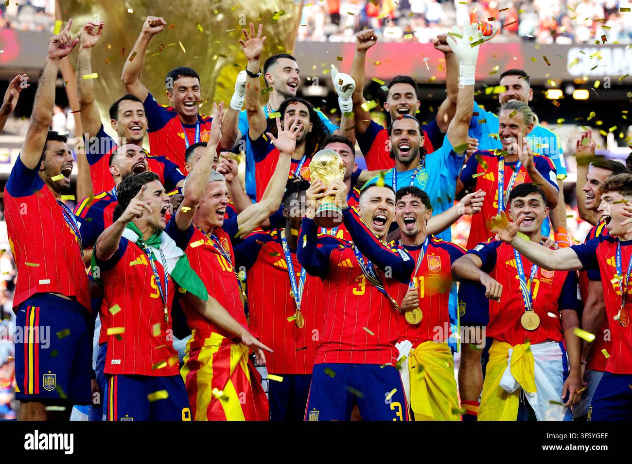 spain-s-alex-grimaldo-lifts-the-fifa-world-cup-trophy-after-the-2026