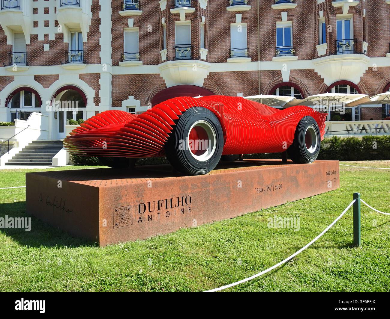 1967 24 hours of le mans hi-res stock photography and images - Alamy