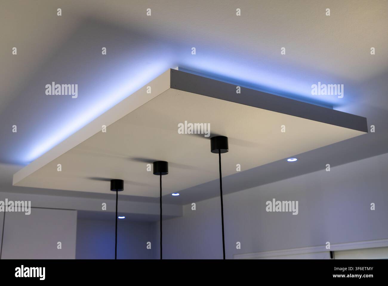 Minimalist ceiling design recessed black hi-res stock photography and ...