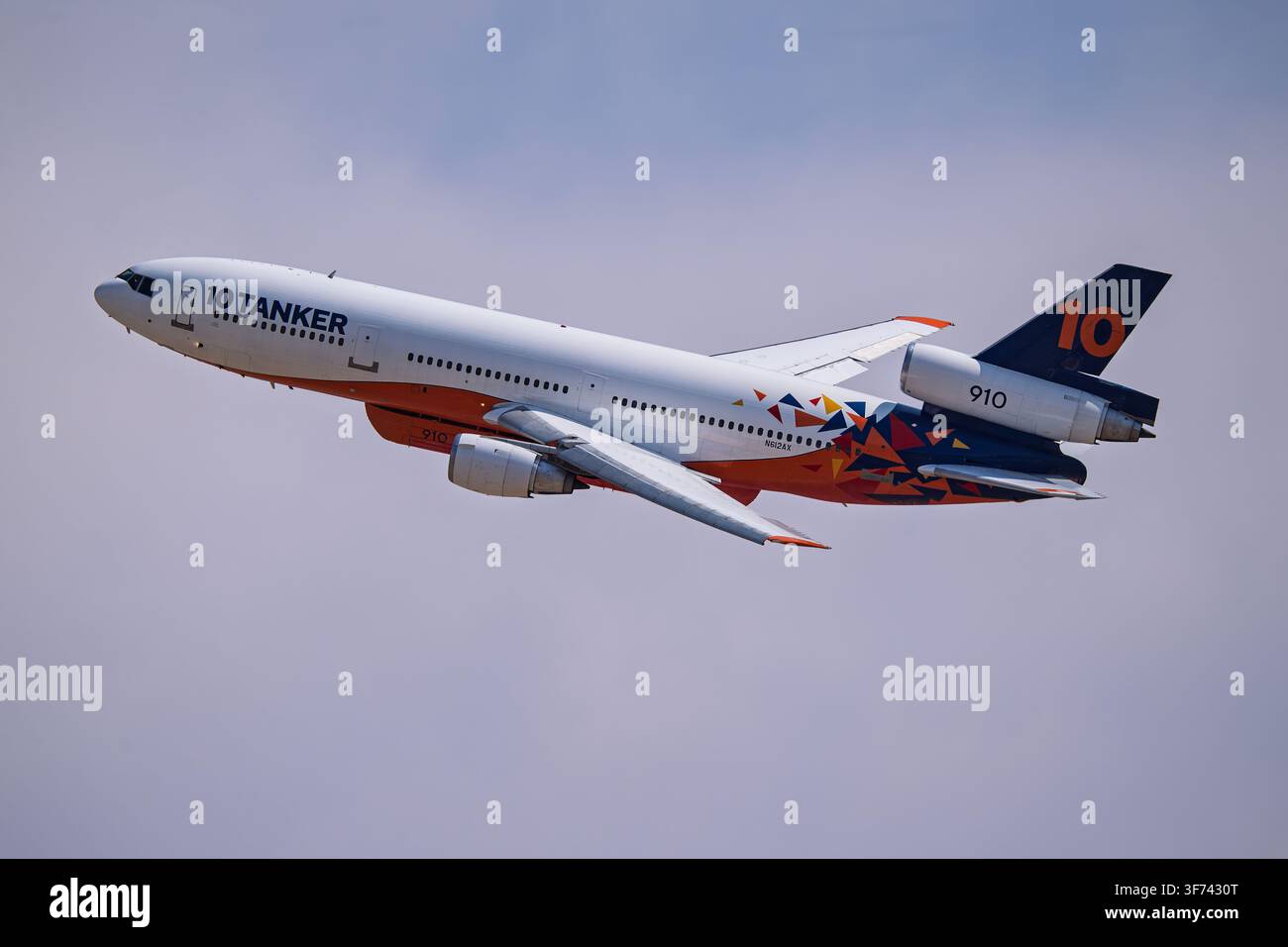 Dc 10 10 hi-res stock photography and images - Alamy