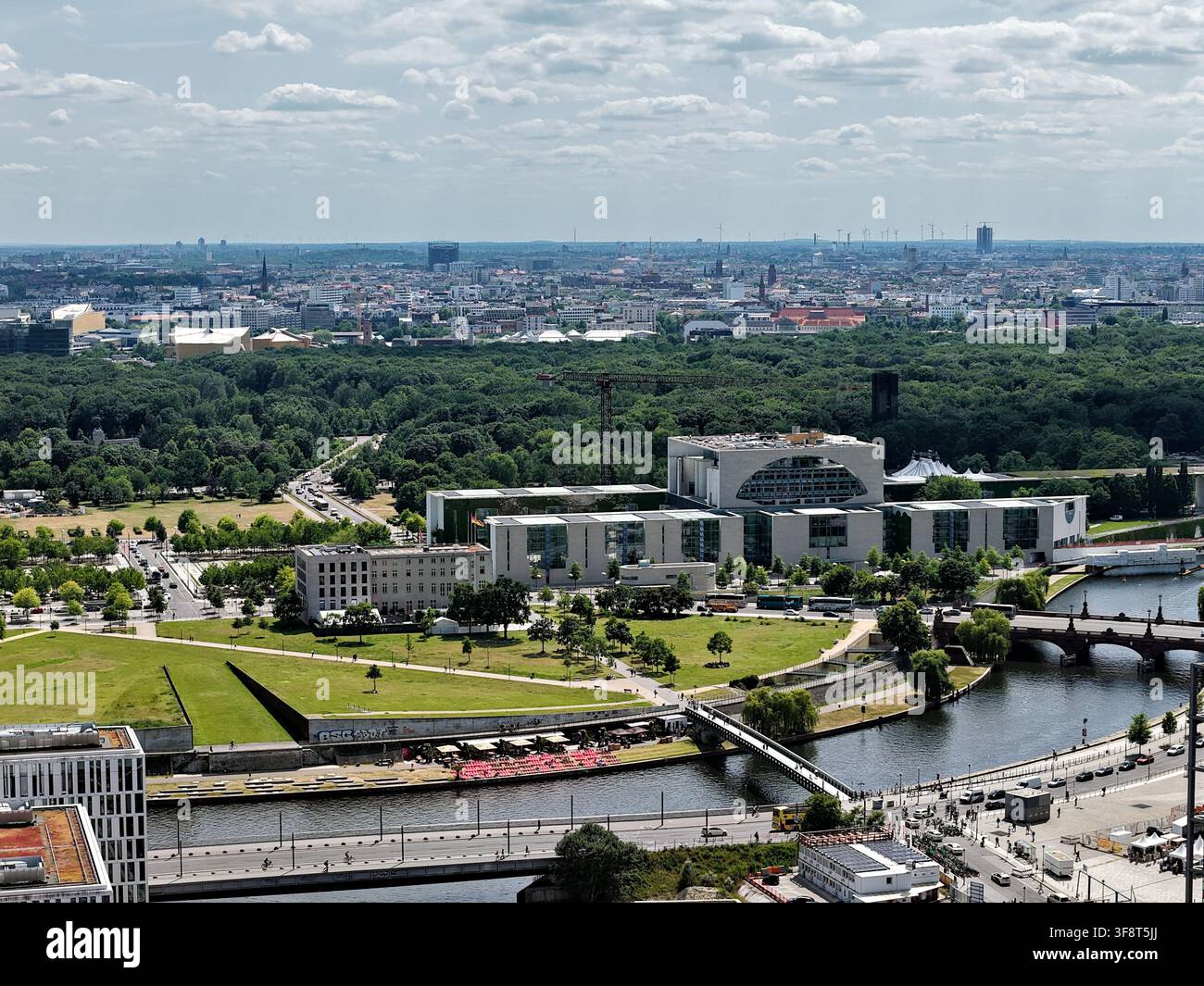 German chancellery building aerial hi-res stock photography and