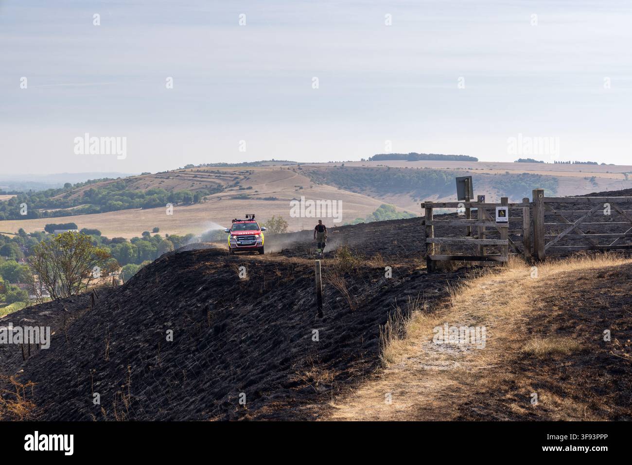 Uk wildfires 2026 hi-res stock photography and images - Alamy