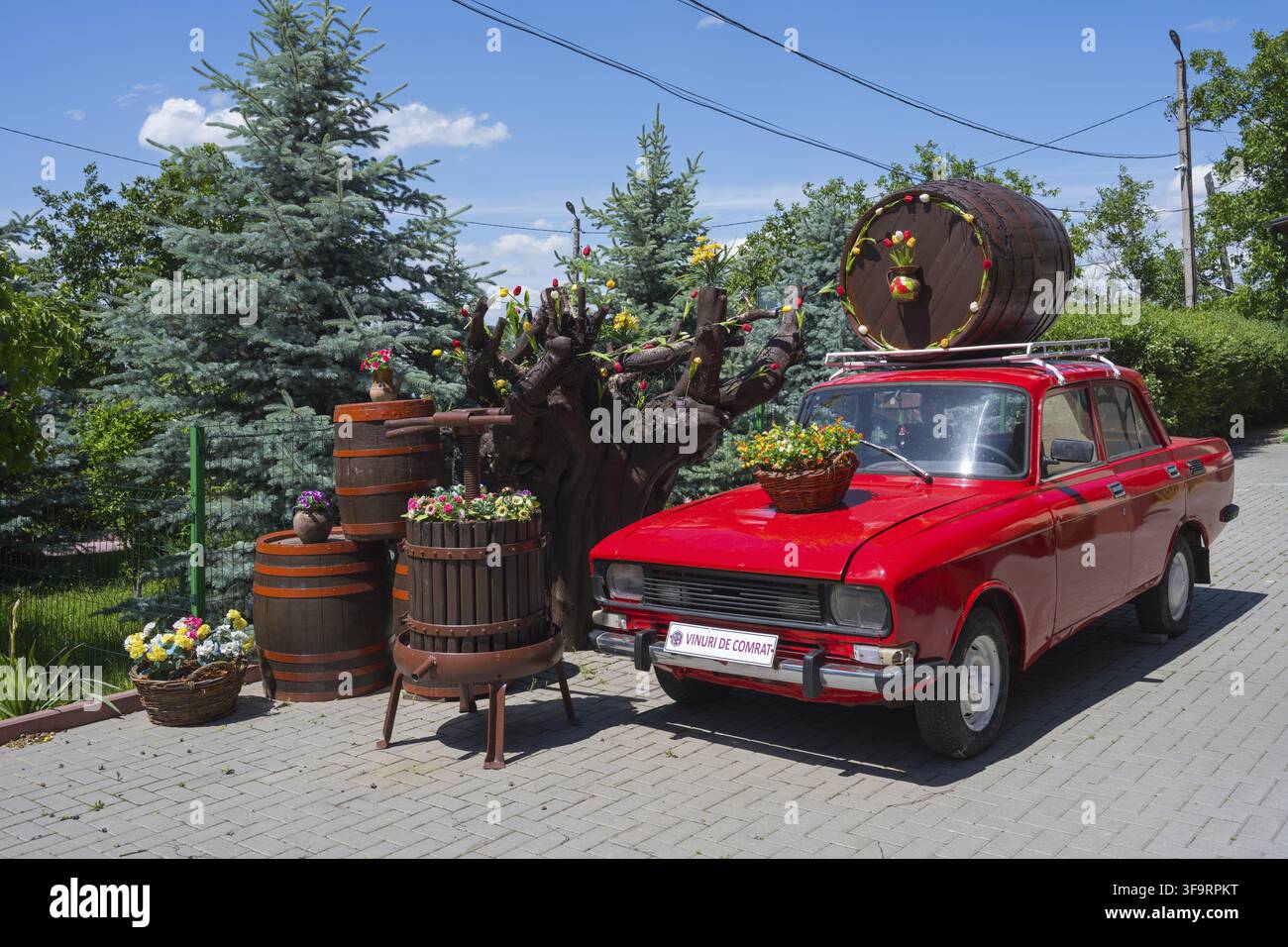 Moskvich 2140 hi-res stock photography and images - Alamy