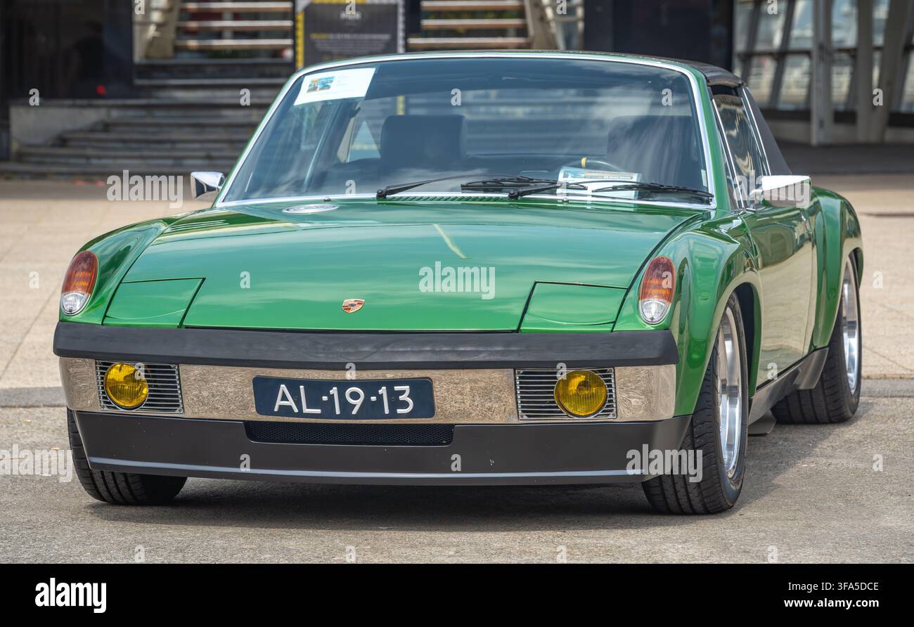Porsche 914 hi-res stock photography and images - Alamy