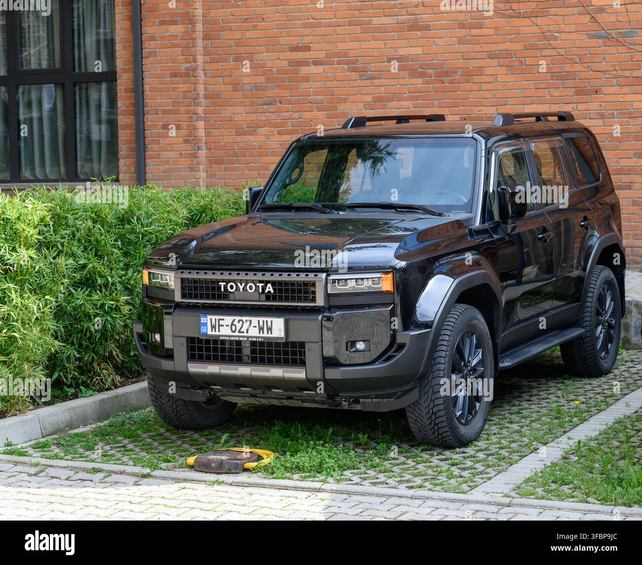 Toyota prado hi-res stock photography and images - Alamy