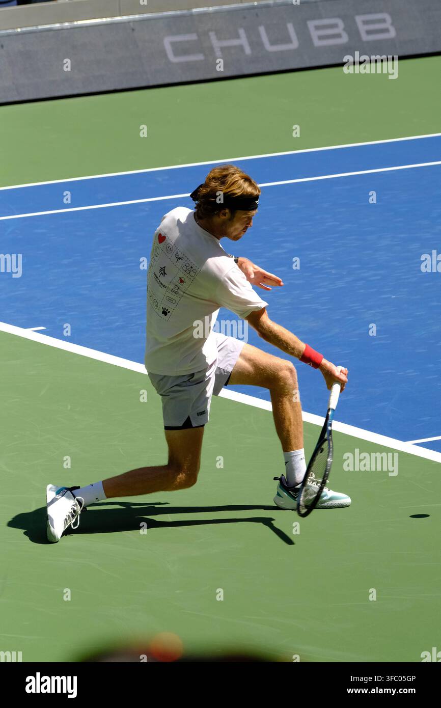 Tommy paul 2026 us open hi-res stock photography and images - Alamy