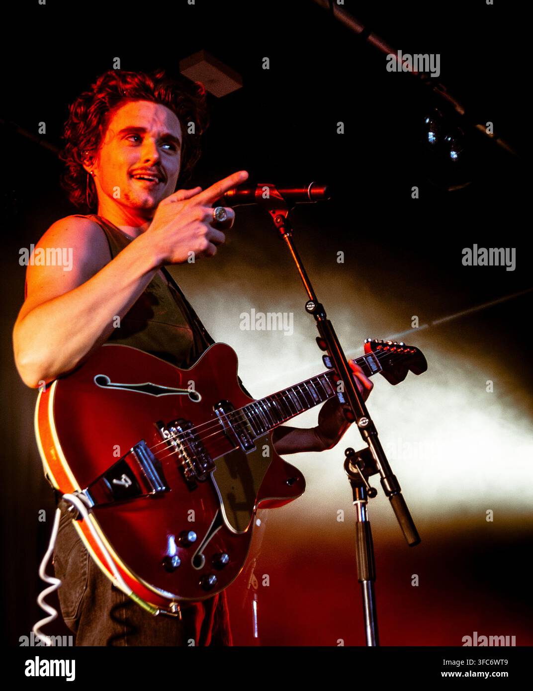 Bradley simpson hi-res stock photography and images - Alamy