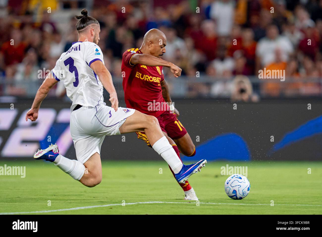 Donyell Malen Of AS Roma Scored Third Goal During The Serie A Match donyell-malen-of-as-roma-scored-third-goal-during-the-serie-a-match