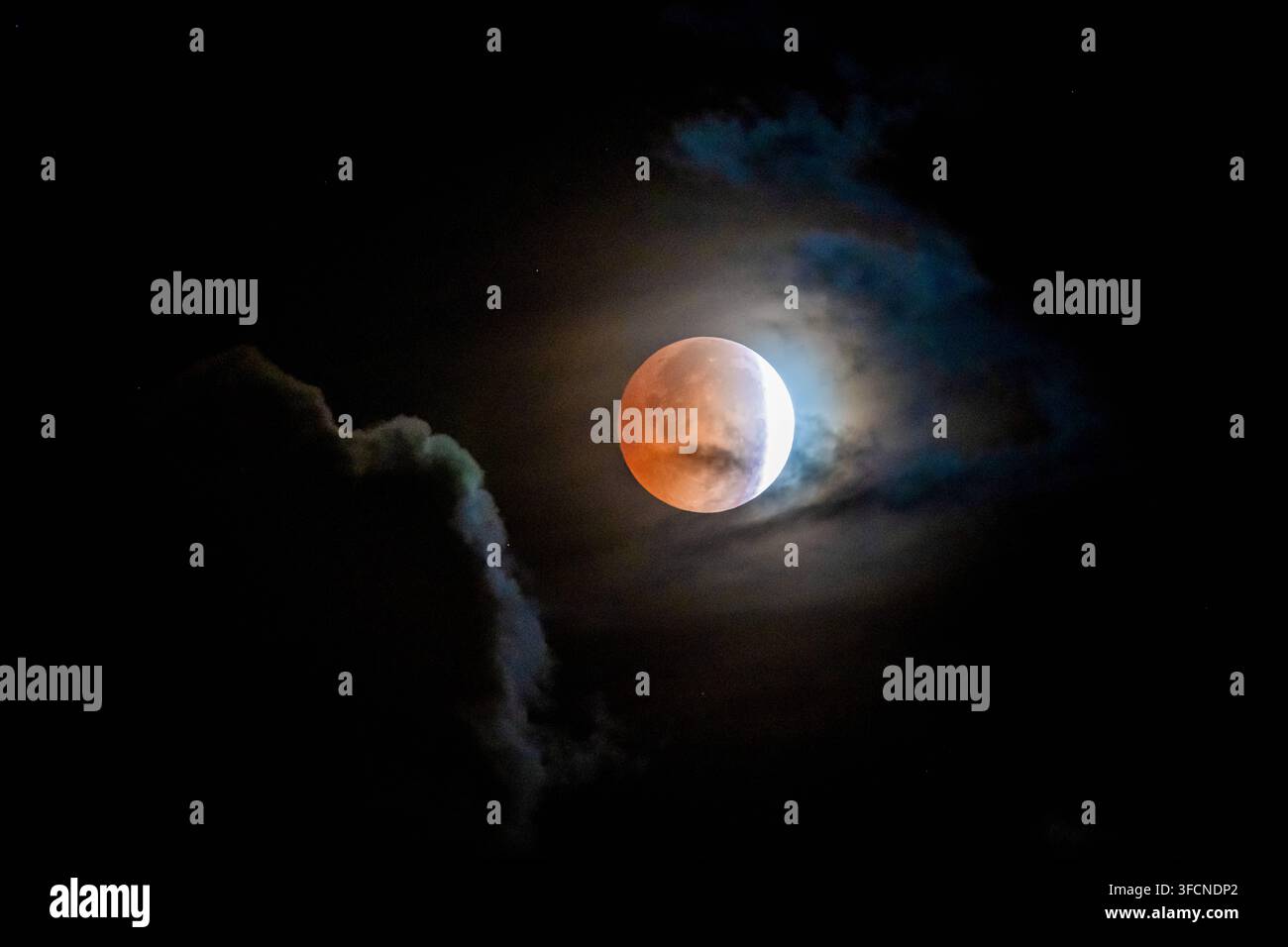 Moon Eclipse 96% August 28 2026 Moon eclipse 96% Aug 28, 2026 Subirats