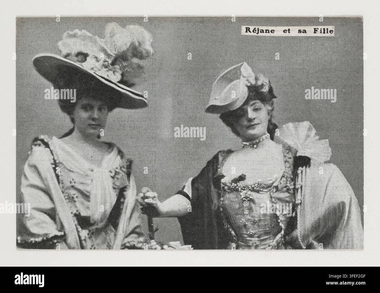 Wearing elaborate victorian era dresses hi-res stock photography and ...
