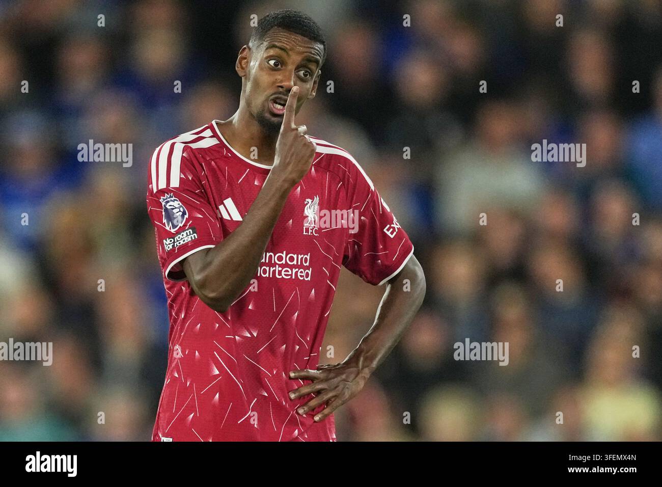 liverpool-s-alexander-isak-reacts-during-the-english-premier-league