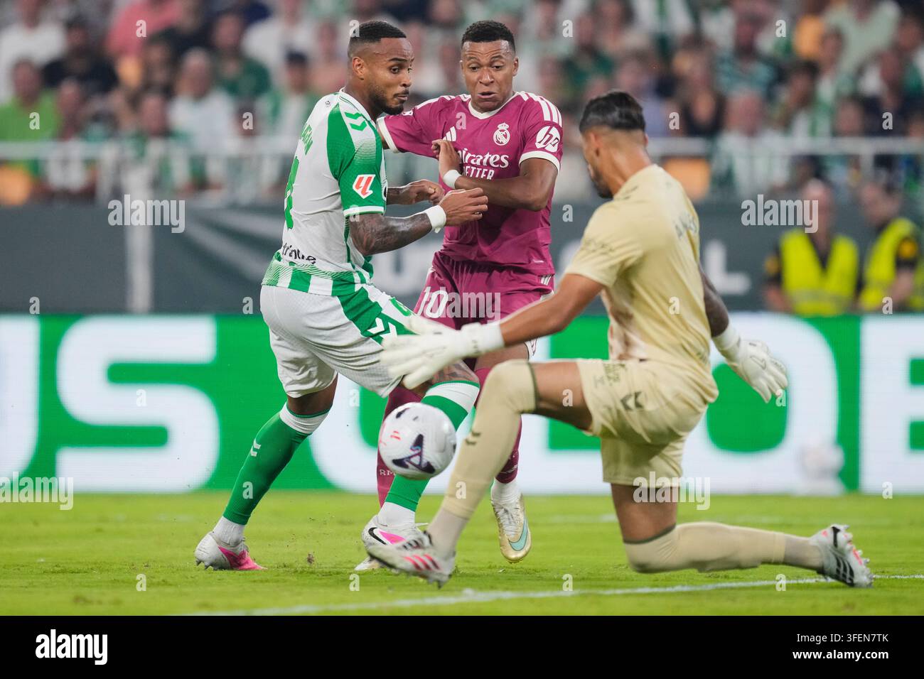 Betis Goalkeeper Alvaro Valles Right Blocks A Shot By Real Madrid s betis-goalkeeper-alvaro-valles-right-blocks-a-shot-by-real-madrid-s