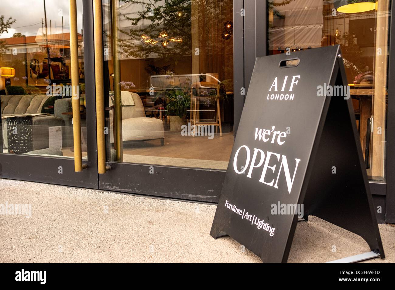Open 2026 hi-res stock photography and images - Alamy