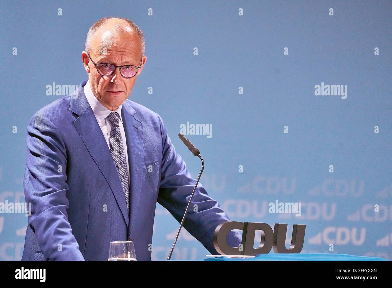 friedrich-merz-at-a-cdu-election-campaign-event-under-the-motto-strong