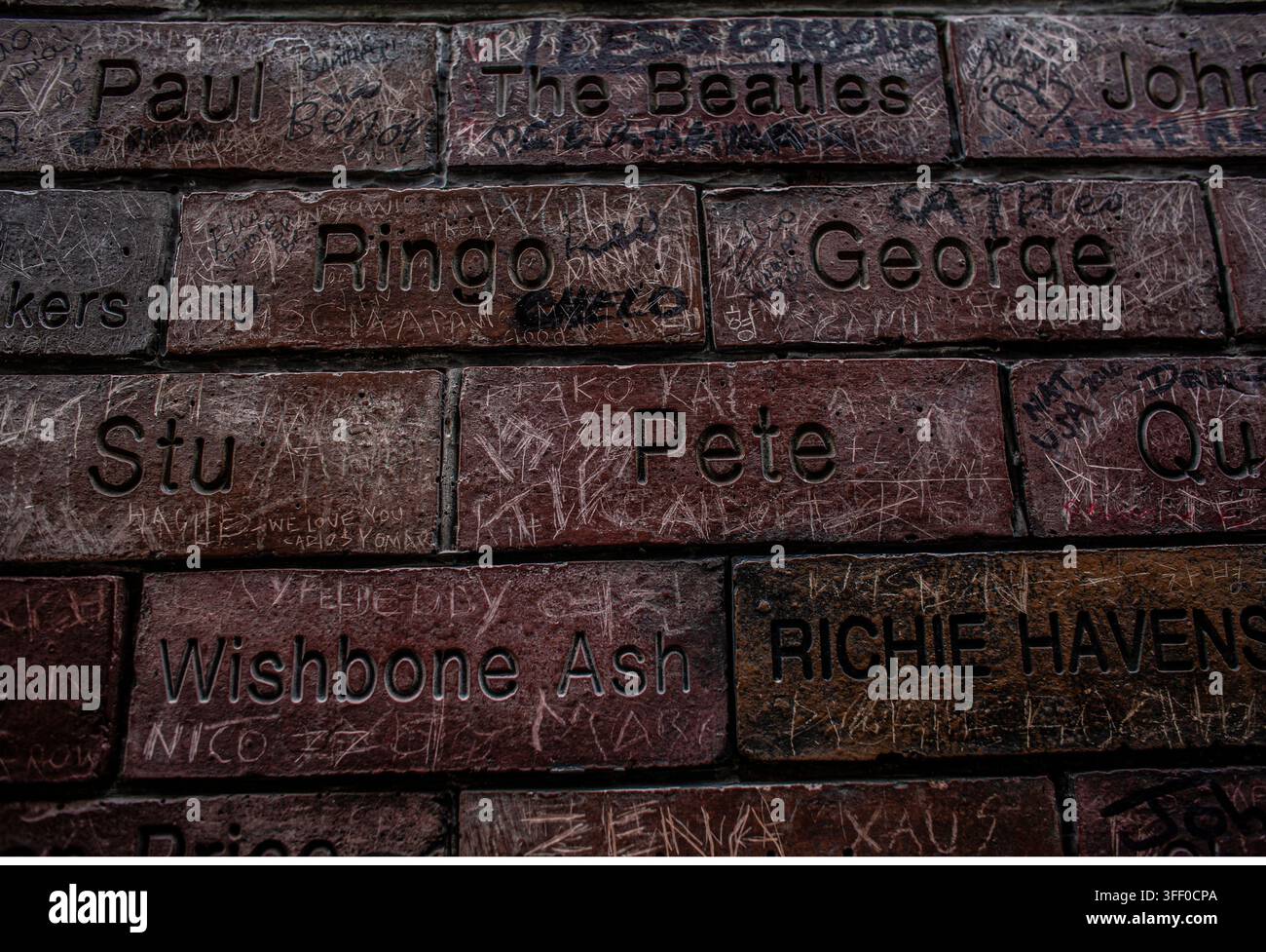 Cavern club beatles hi-res stock photography and images - Alamy