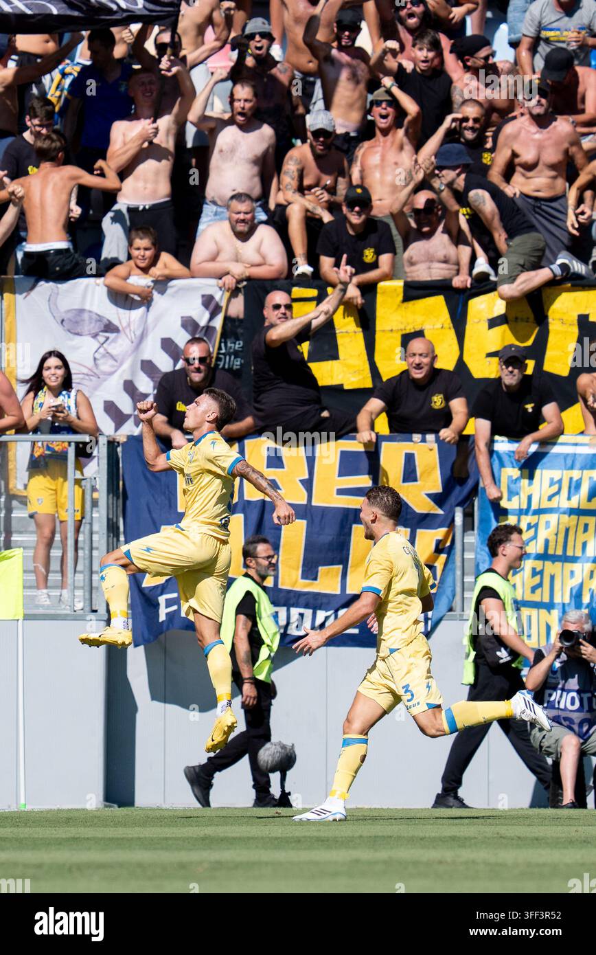 antonio-raimondo-of-frosinone-calcio-celebrates-after-scoring-first