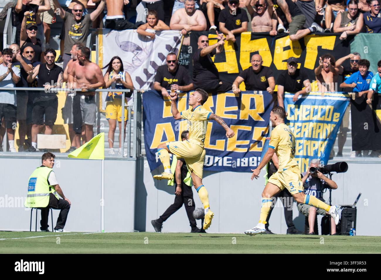 antonio-raimondo-of-frosinone-calcio-celebrates-after-scoring-first