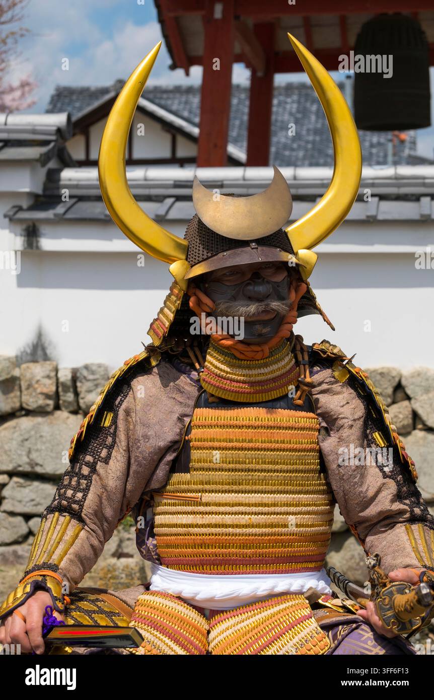 Mask helmet hi-res stock photography and images - Alamy