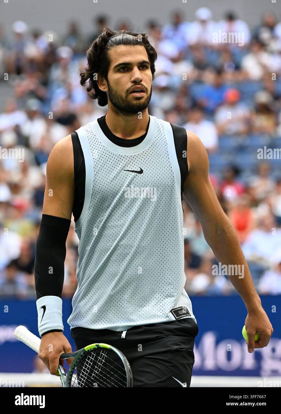 Tommy paul 2026 us open hi-res stock photography and images - Alamy