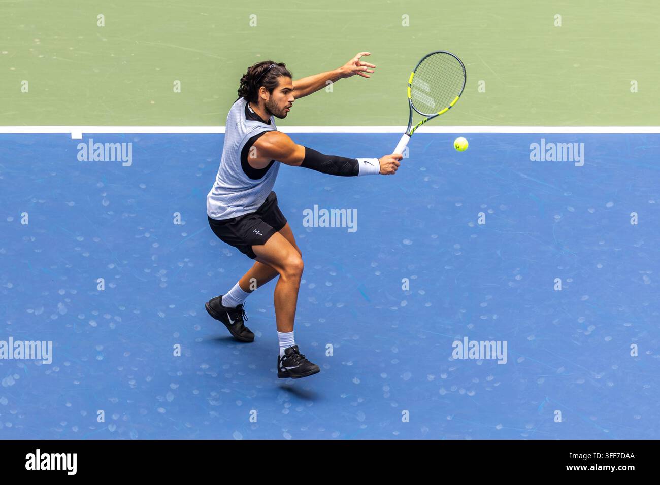 Tommy paul 2026 us open hi-res stock photography and images - Alamy