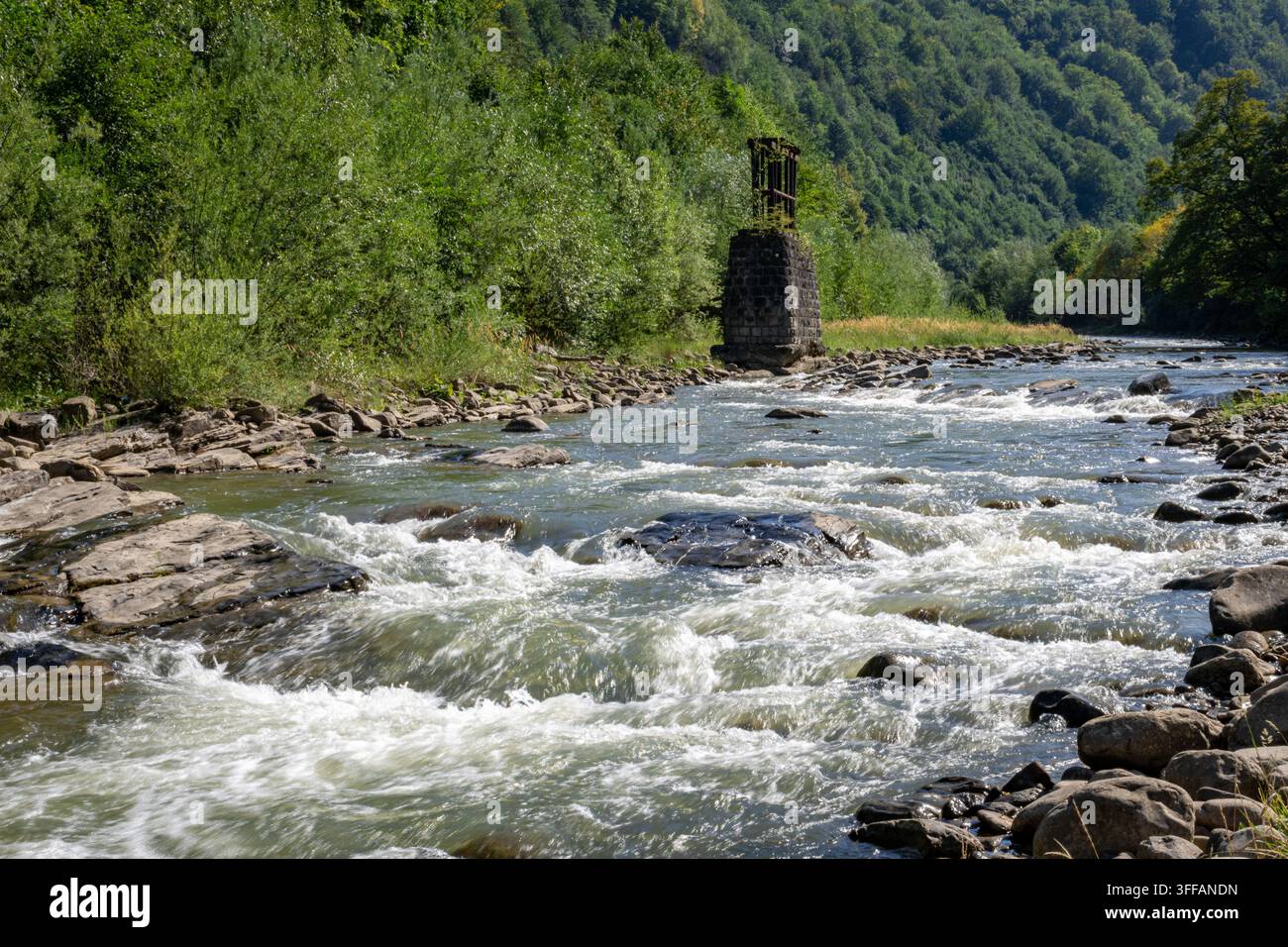 Lonely stone bridge over hi-res stock photography and images - Alamy