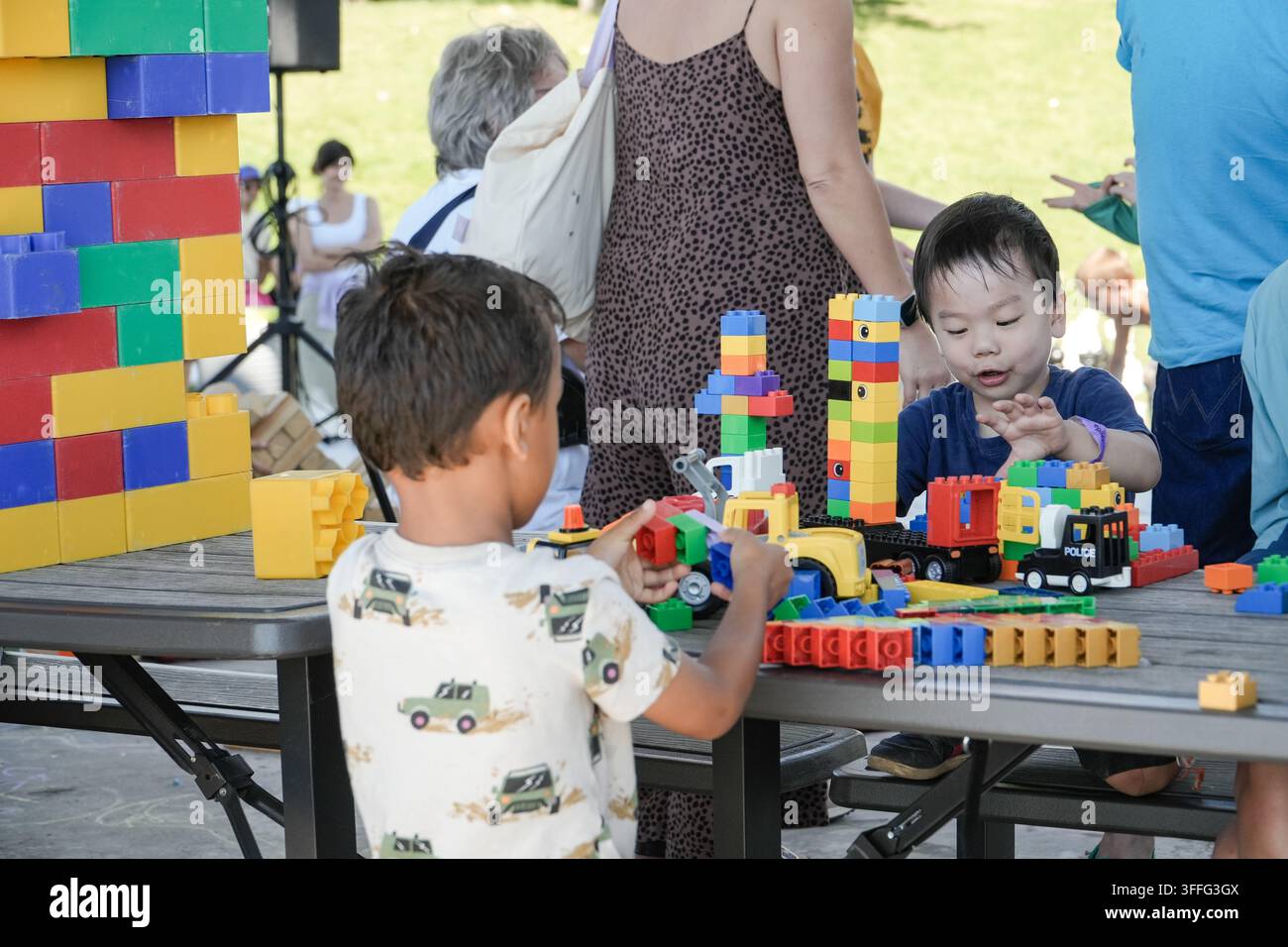 Kids playing large lego blocks hi-res stock photography and images - Alamy