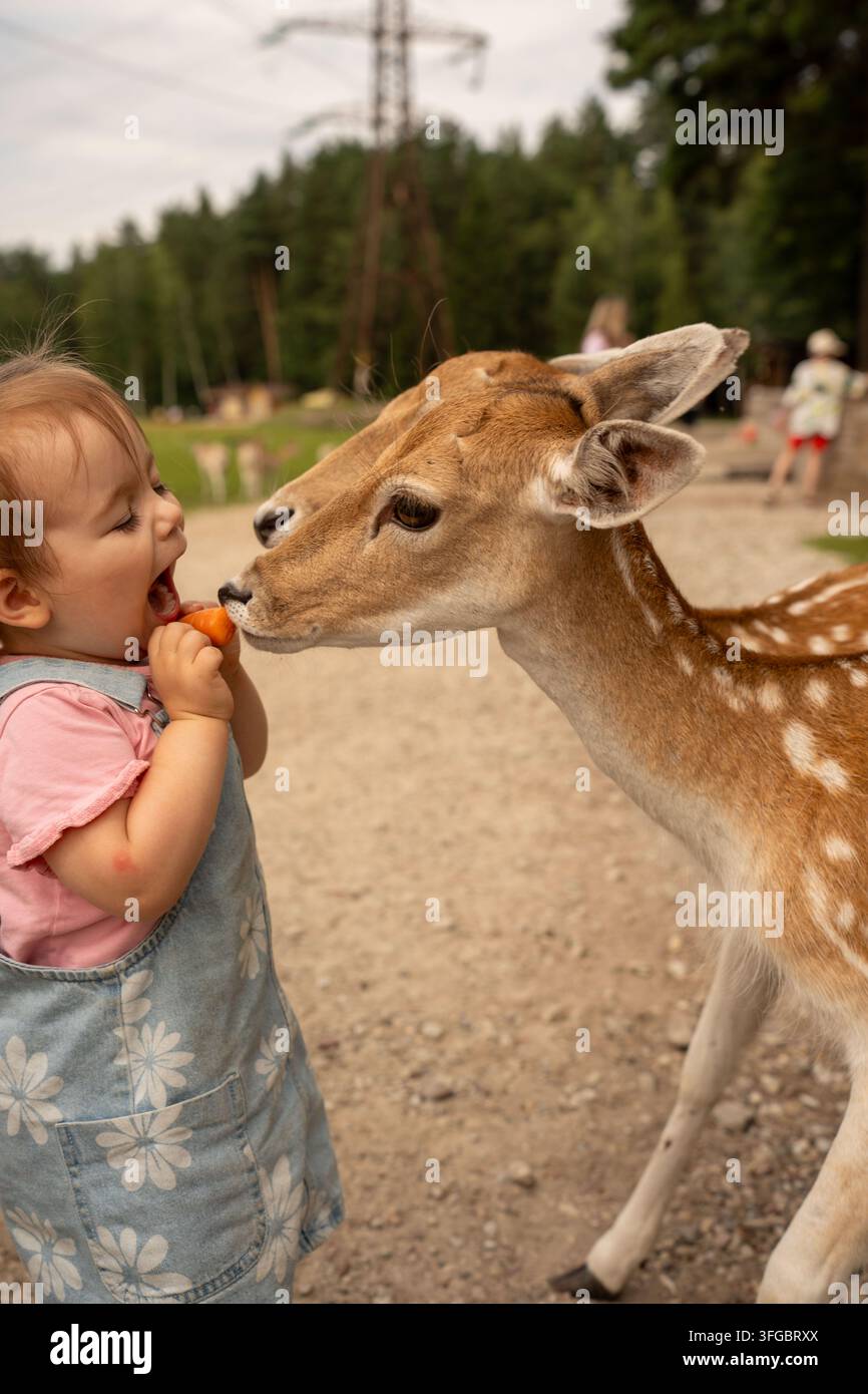 Sharing offers hi-res stock photography and images - Alamy