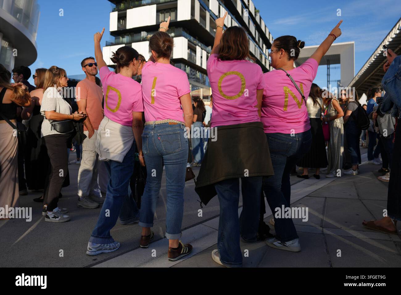 Fans Of Celine Dion Pose Before The Opening Concert Of The Celine Dion fans-of-celine-dion-pose-before-the-opening-concert-of-the-celine-dion