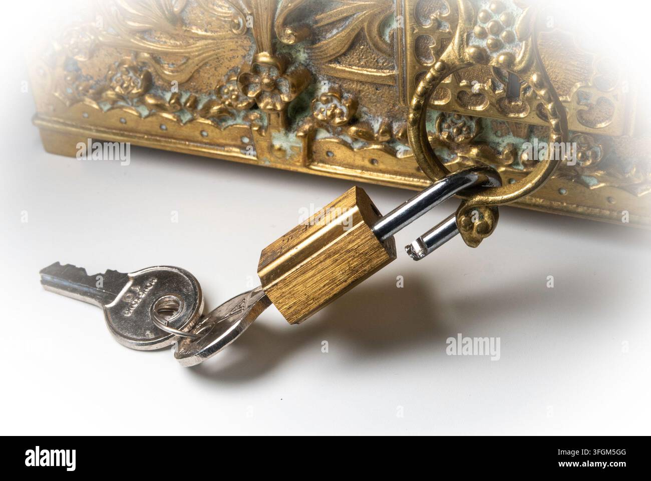 Vintage solid brass padlock with keys, USA Stock Photo