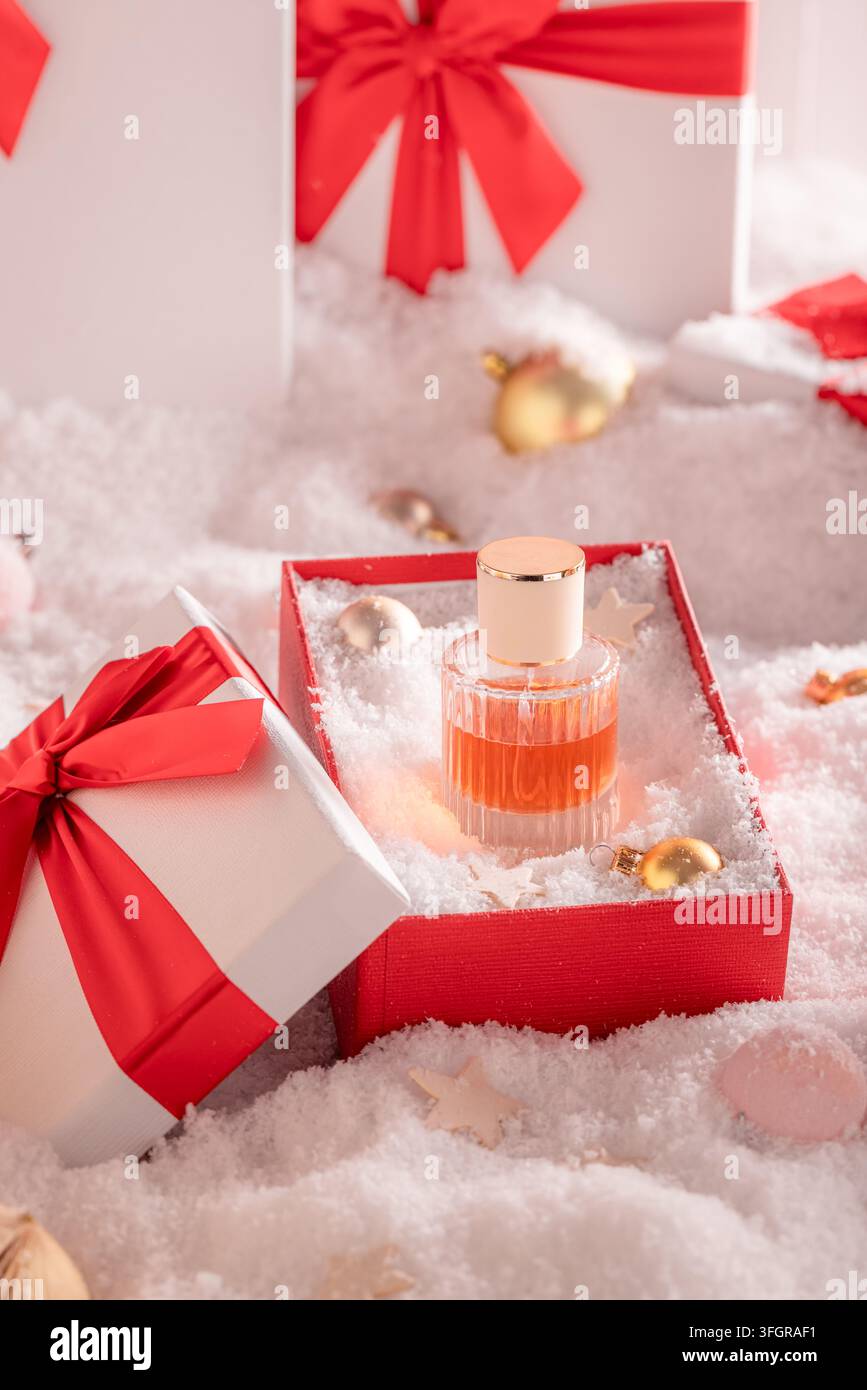 Ribbon folds hi-res stock photography and images - Alamy